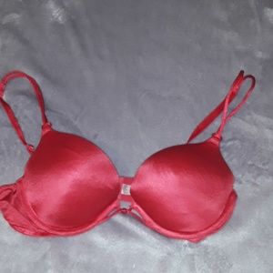 Victoria secret red brasserie 36C